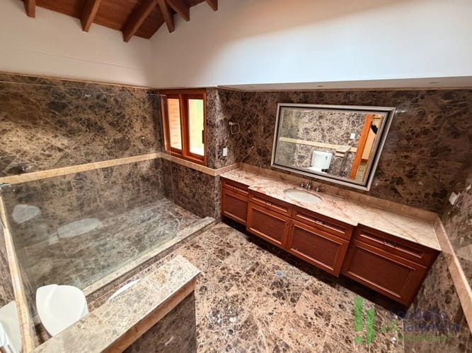 Casa de 4 alcobas en venta en La Calera, Medellín, 1520 m² · foto 8 de 20