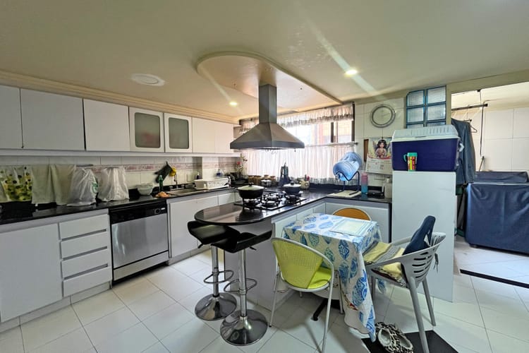 Apartamento de 4 alcobas en venta en Chico Norte, Bogotá, 166 m² · foto 9 de 15