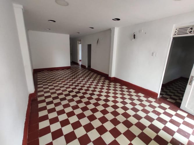 Casa de 4 alcobas en arriendo en El Prado, Barranquilla, 250 m² · foto 2 de 17