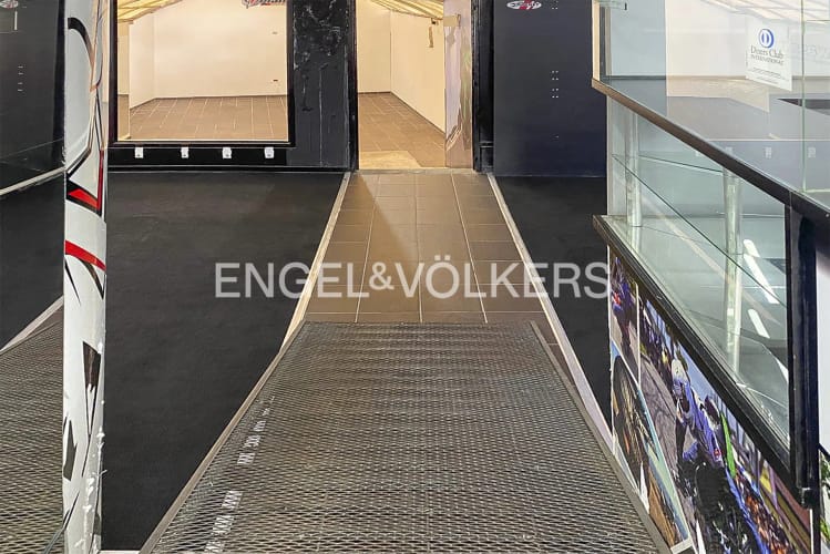 Casa en arriendo en Santa Barbara, Bogotá, 269 m² · foto 12 de 24