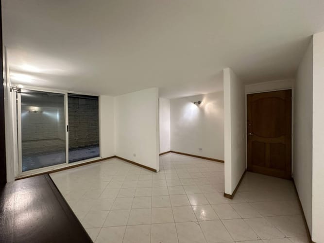 Apartamento de 3 alcobas en arriendo en Loma Del Indio, Medellín, 80 m² · foto 9 de 22