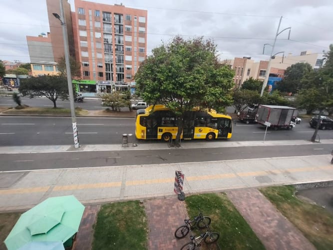 Casa de 3 alcobas en venta en Costa Azul, Bogotá, 108 m² · foto 2 de 21
