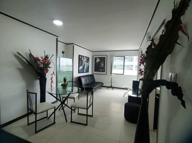 Apartamento de 1 alcoba en arriendo en Bocagrande, Cartagena, 55 m² · foto 3 de 24