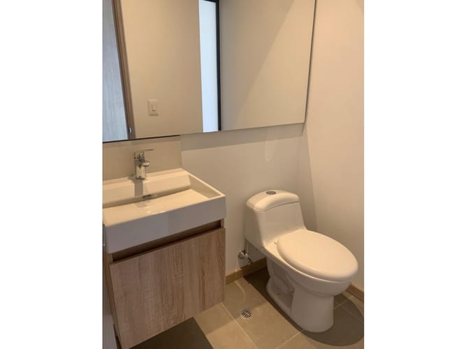 Casa de 3 alcobas en arriendo en El Chocho, Envigado, 240 m² · foto 10 de 24