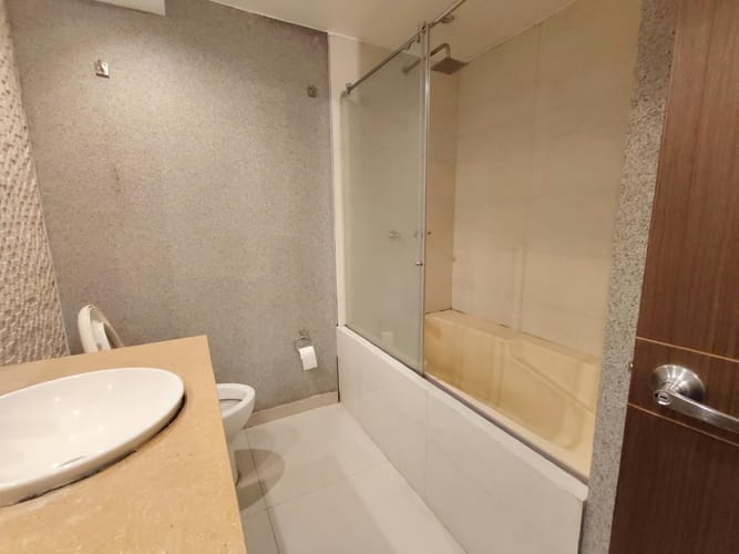 Apartamento de 2 alcobas en arriendo en Chico Norte, Bogotá, 135 m² · foto 10 de 21