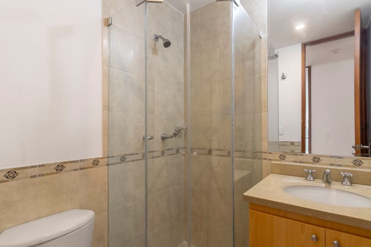 Apartamento de 3 alcobas en venta en Acacias Usaquen, Bogotá, 87 m² · foto 13 de 18
