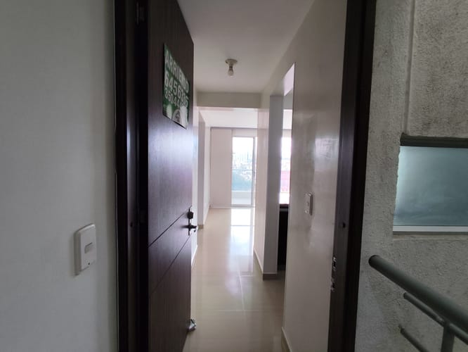 Apartamento de 3 alcobas en venta en Anillo Vial, Floridablanca, 85 m² · foto 2 de 20