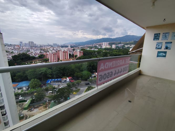 Apartamento de 3 alcobas en venta en Anillo Vial, Floridablanca, 85 m² · foto 8 de 20