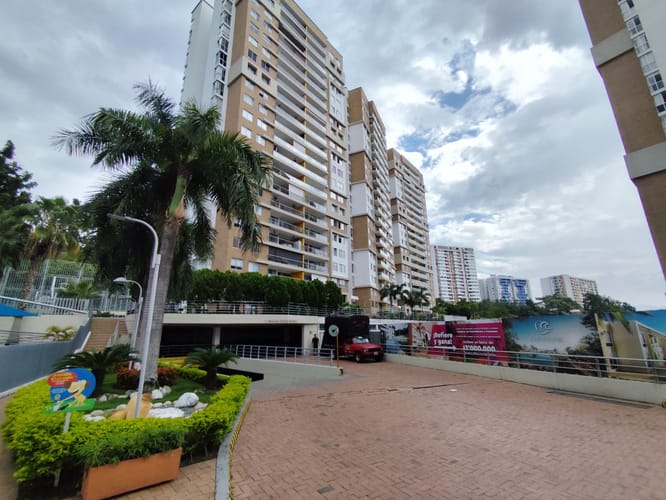 Apartamento de 3 alcobas en venta en Anillo Vial, Floridablanca, 85 m² · foto 18 de 20