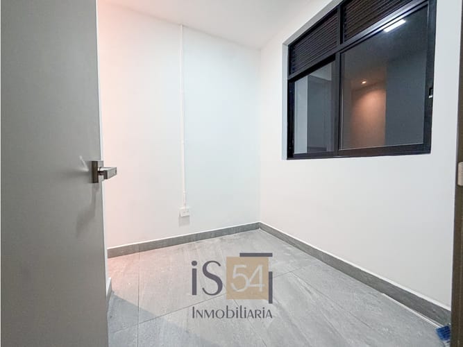 Apartamento de 3 alcobas en venta en Pinares, Pereira, 146 m² · foto 3 de 24