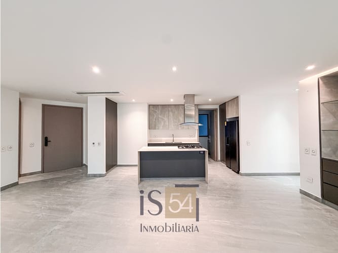 Apartamento de 3 alcobas en venta en Pinares, Pereira, 146 m² · foto 5 de 24