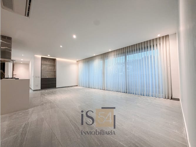 Apartamento de 3 alcobas en venta en Pinares, Pereira, 146 m² · foto 6 de 24