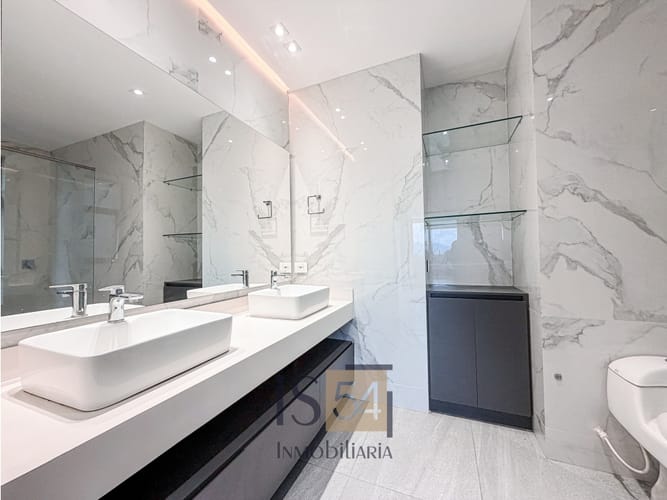 Apartamento de 3 alcobas en venta en Pinares, Pereira, 146 m² · foto 20 de 24