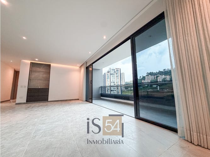 Apartamento de 3 alcobas en venta en Pinares, Pereira, 146 m² · foto 23 de 24
