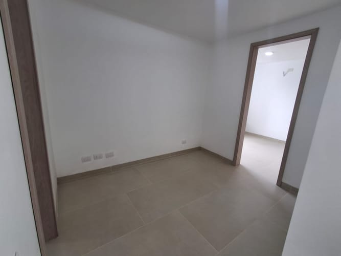 Apartamento de 3 alcobas en arriendo en Pance, Cali, 103 m² · foto 16 de 24