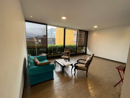 Apartamento de 3 alcobas en venta en Rincon Del Chico, Bogotá, 133 m² · foto 4 de 24