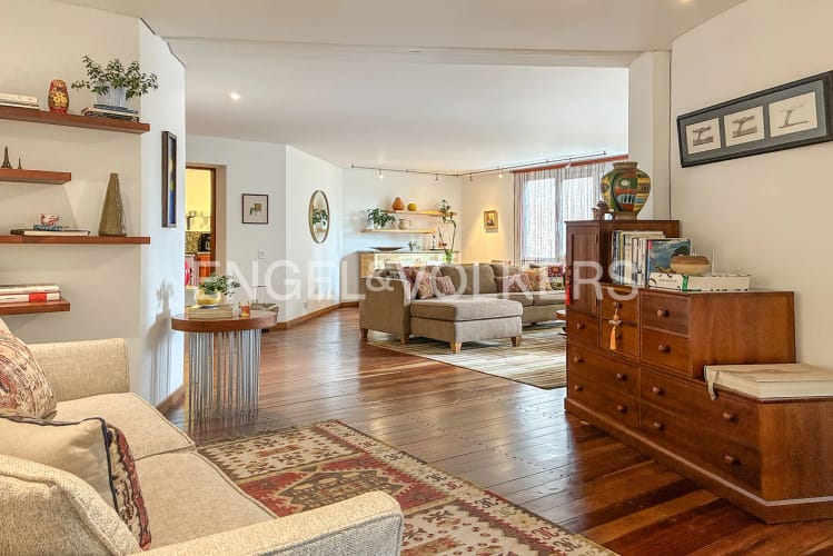 Apartamento de 3 alcobas en venta en Los Rosales, Bogotá, 135 m² · foto 11 de 20