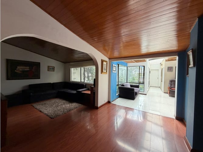 Casa de 5 alcobas en venta en Pasadena, Bogotá, 320 m² · foto 11 de 19