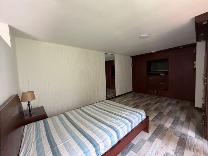 Casa de 5 alcobas en venta en Pasadena, Bogotá, 320 m² · foto 18 de 19