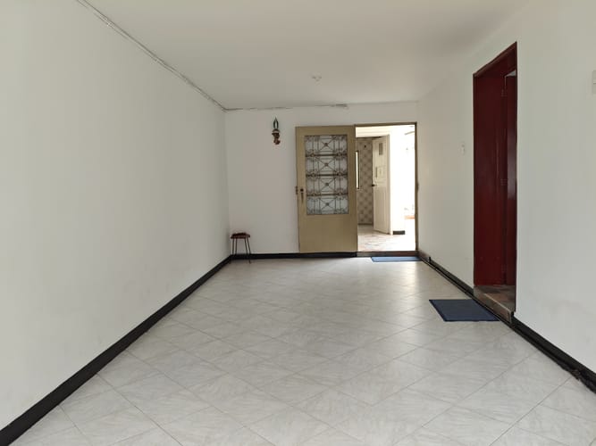 Casa de 5 alcobas en venta en Galan, Bogotá, 374 m² · foto 2 de 24