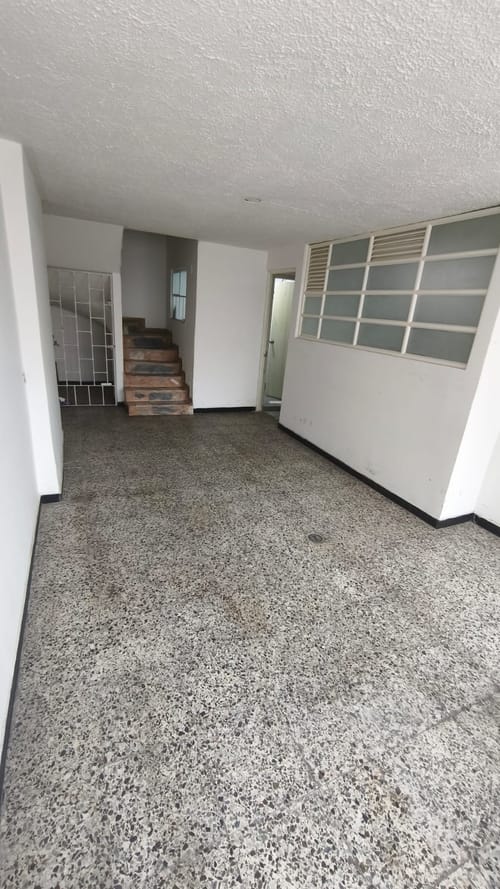 Casa de 7 alcobas en venta en Bosa Los Naranjos, Bogotá, 285 m² · foto 15 de 17
