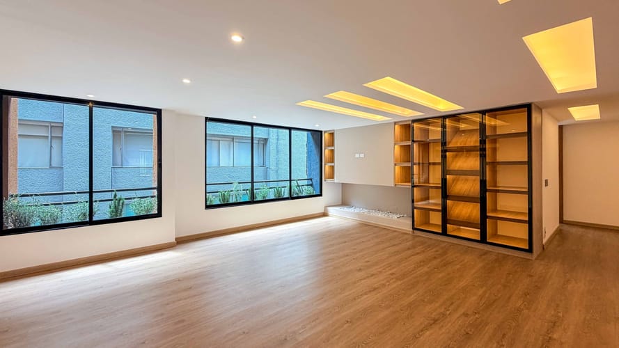 Apartamento de 3 alcobas en venta en Chico Norte, Bogotá, 190 m² · foto 5 de 19