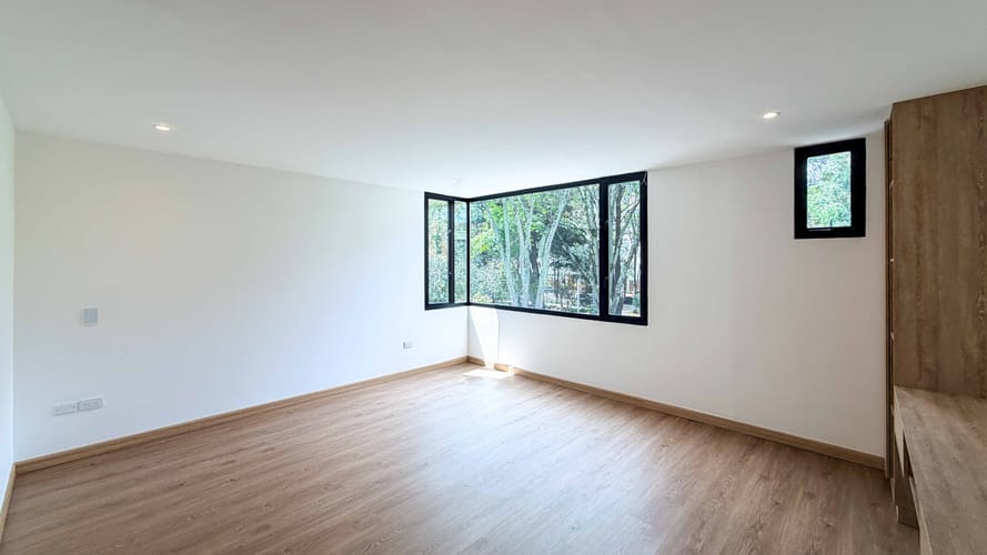 Apartamento de 3 alcobas en venta en Chico Norte, Bogotá, 190 m² · foto 12 de 19