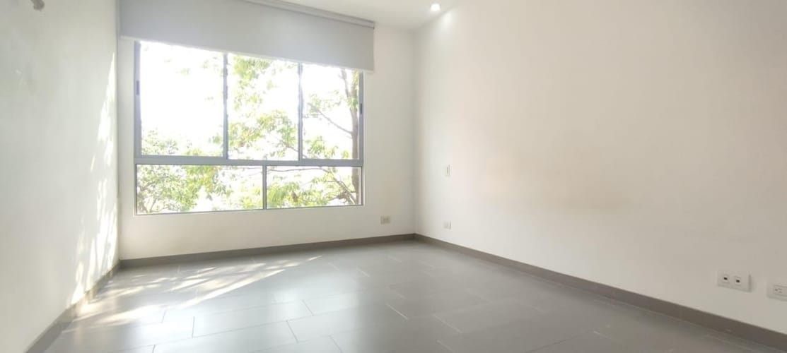 Apartamento de 1 alcoba en venta en Loma De Las Brujas, Envigado, 74 m² · foto 22 de 24