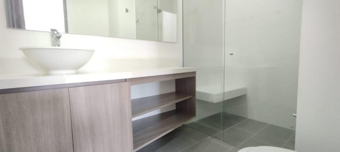 Apartamento de 1 alcoba en venta en Loma De Las Brujas, Envigado, 74 m² · foto 18 de 24