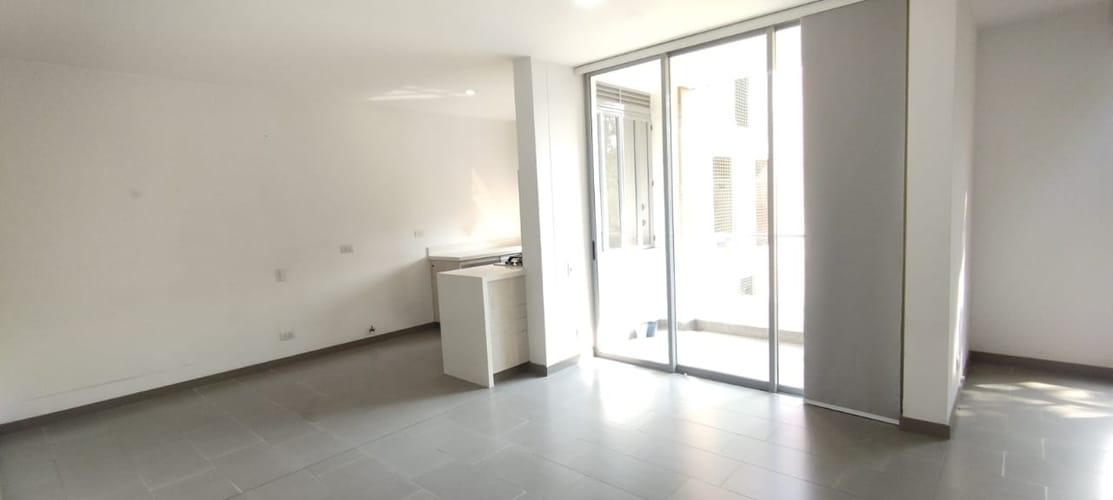 Apartamento de 1 alcoba en venta en Loma De Las Brujas, Envigado, 74 m² · foto 10 de 24