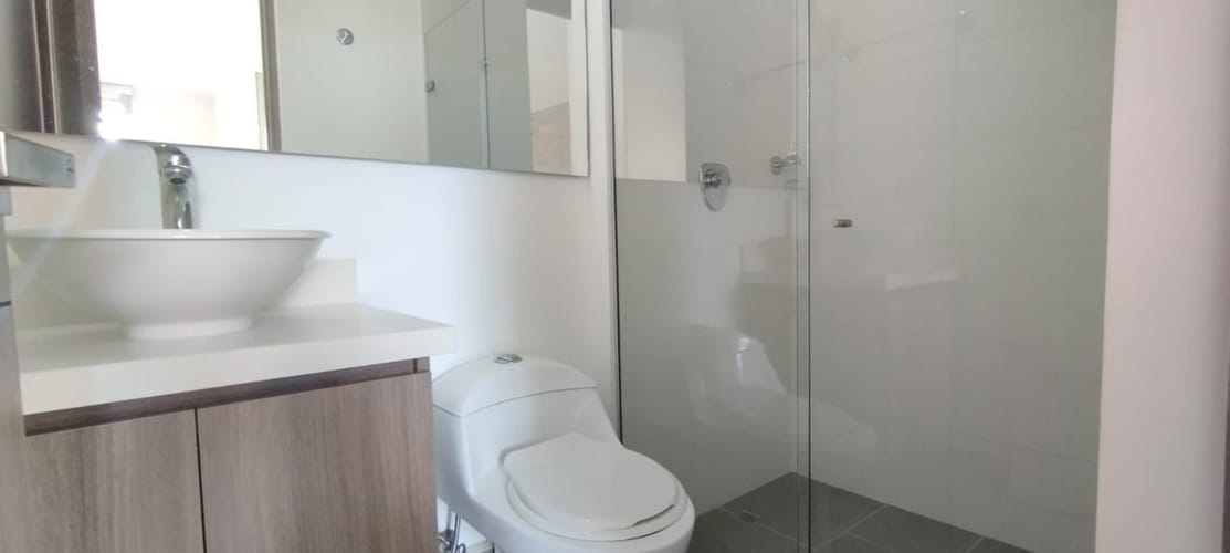 Apartamento de 1 alcoba en venta en Loma De Las Brujas, Envigado, 74 m² · foto 14 de 24