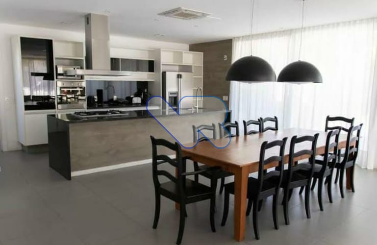 Venta y Alquiler Anual Casa 5 suites Barrio Privado Mansa con Piscina · Foto 4