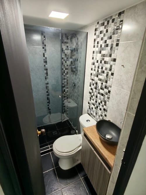 Apartamento de 3 alcobas en arriendo en Los Colores, Medellín, 56 m² · foto 12 de 12
