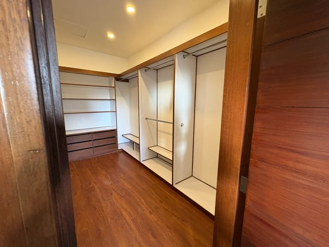 Apartamento de 3 alcobas en arriendo en El Virrey, Bogotá, 280 m² · foto 15 de 24