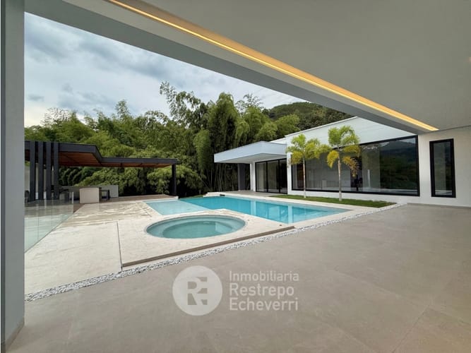 Casa de 5 alcobas en venta en El Rosario, Manizales, 600 m² · foto 5 de 24