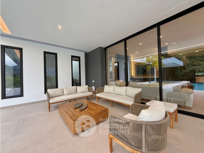Casa de 5 alcobas en venta en El Rosario, Manizales, 600 m² · foto 9 de 24