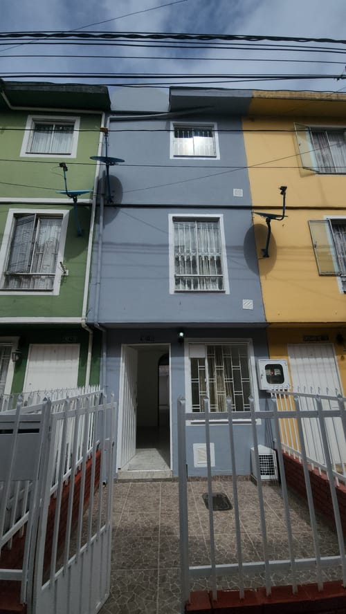 Casa de 4 alcobas en arriendo en Tibabuyes, Bogotá, 120 m² · foto 3 de 24
