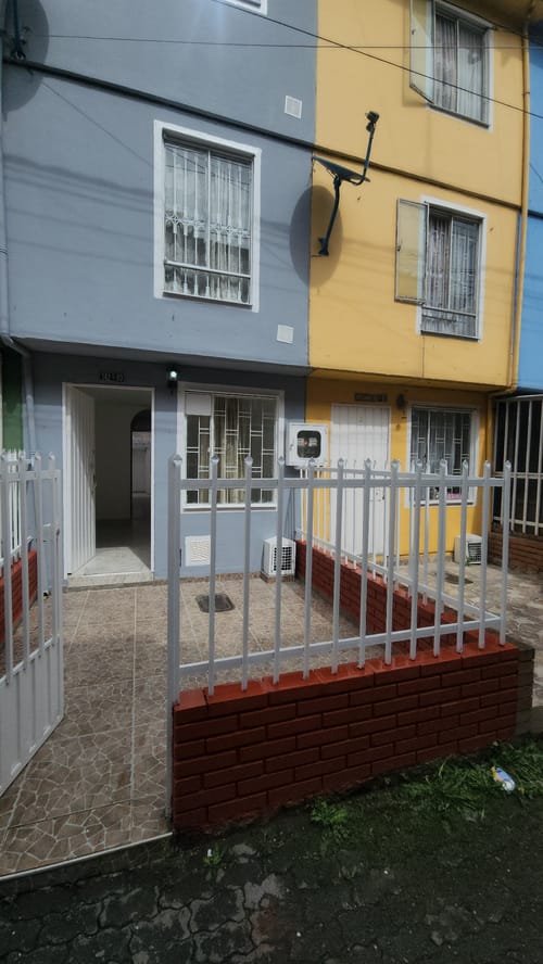 Casa de 4 alcobas en arriendo en Tibabuyes, Bogotá, 120 m² · foto 2 de 24