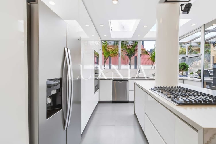 Apartamento de 3 alcobas en arriendo en Los Rosales, Bogotá, 232 m² · foto 6 de 24