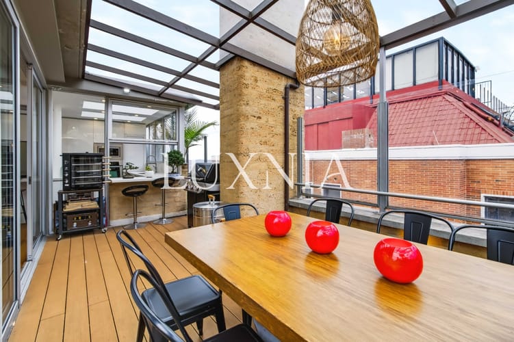 Apartamento de 3 alcobas en arriendo en Los Rosales, Bogotá, 232 m² · foto 8 de 24