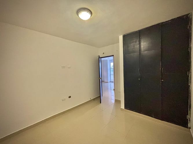 Apartamento de 2 alcobas en venta en Berlin, Cartagena, 57 m² · foto 9 de 13