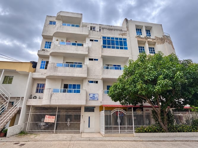 Apartamento de 2 alcobas en venta en Berlin, Cartagena, 57 m² · foto 1 de 13