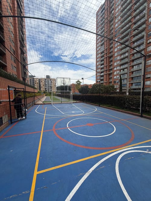 Apartamento de 3 alcobas en arriendo en Colina Campestre, Bogotá, 86 m² · foto 17 de 19