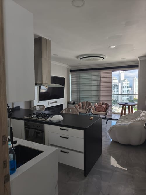 Apartamento de 2 alcobas en arriendo en Bocagrande, Cartagena, 97 m² · foto 3 de 20