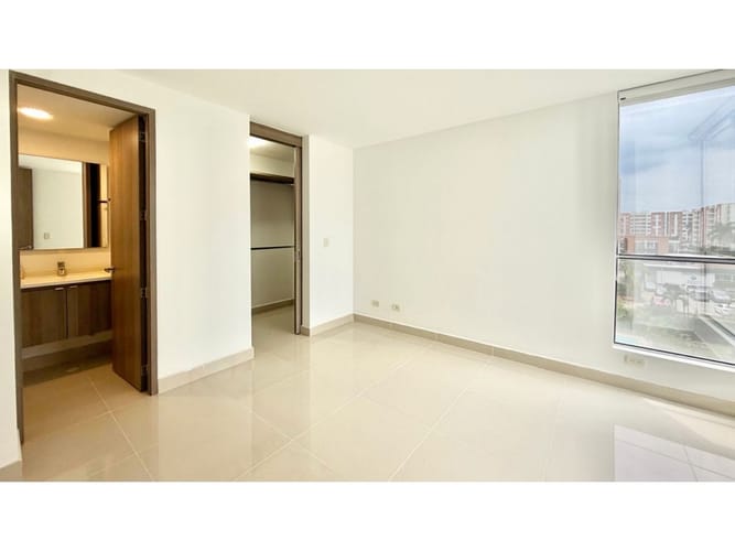Apartamento de 3 alcobas en venta en Valle Del Lili, Cali, 93 m² · foto 9 de 24