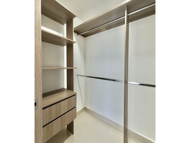 Apartamento de 3 alcobas en venta en Valle Del Lili, Cali, 93 m² · foto 12 de 24