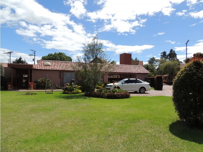 Casa de 3 alcobas en venta en Guaymaral, Bogotá, 257 m² · foto 4 de 24