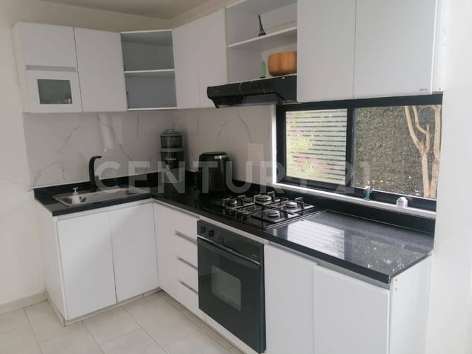 Casa de 3 alcobas en venta en Tiquiza, Chía, 138 m² · foto 2 de 20