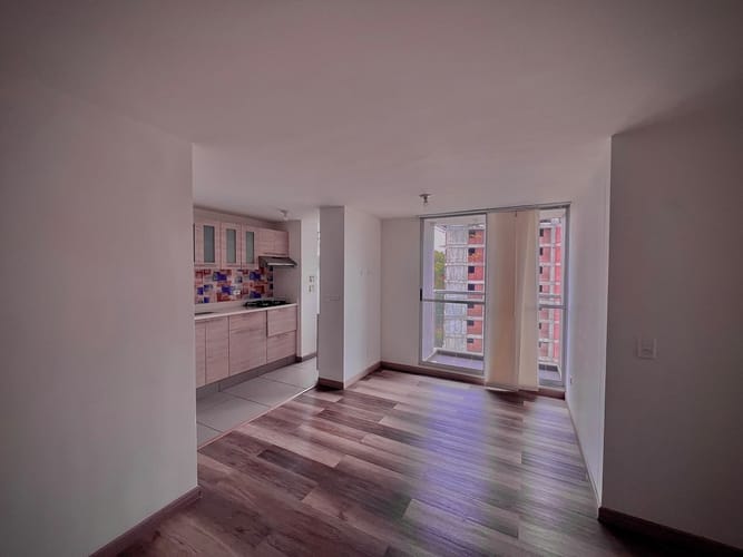 Apartamento de 5 alcobas en venta en El Porvenir, Rionegro, 56 m² · foto 4 de 24