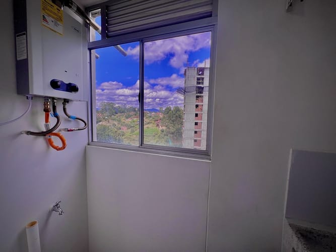 Apartamento de 5 alcobas en venta en El Porvenir, Rionegro, 56 m² · foto 3 de 24
